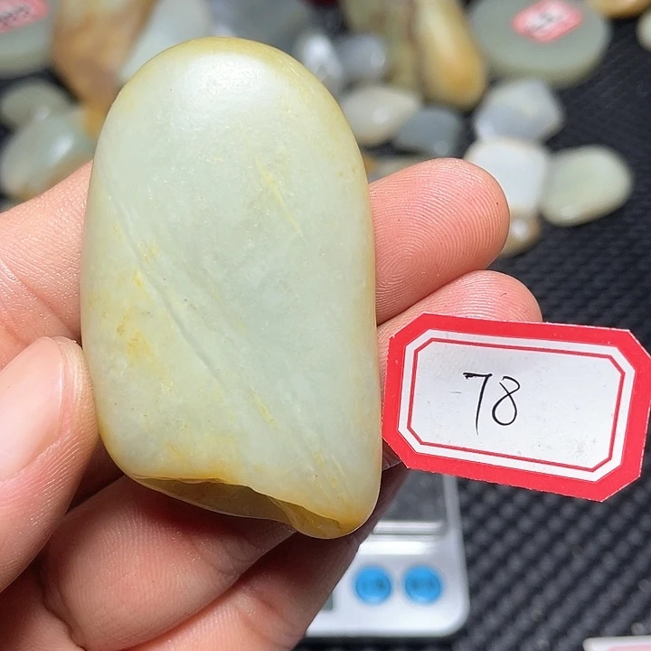 未镶嵌和田玉挂件78