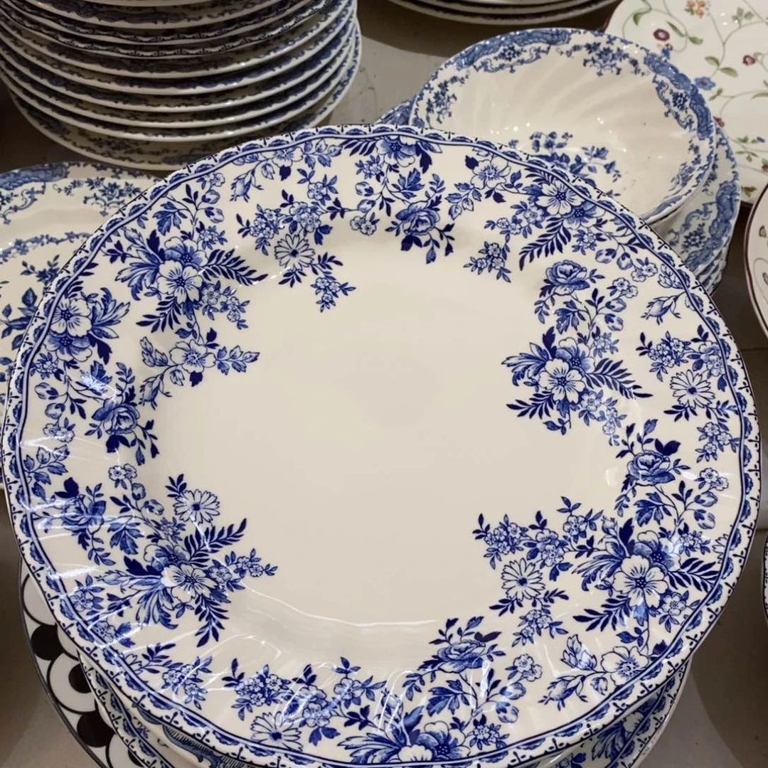 瓷微瑕青花十寸大盘