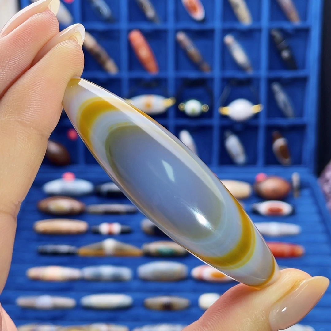 玛瑙/玉髓未镶嵌珠宝半成品