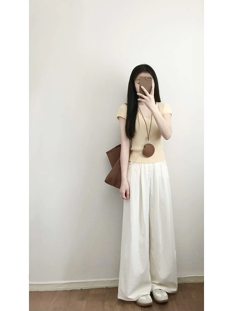 【小雏菊】韩系时尚超显白东大门黄色针织短袖T恤上衣白色休闲长裤