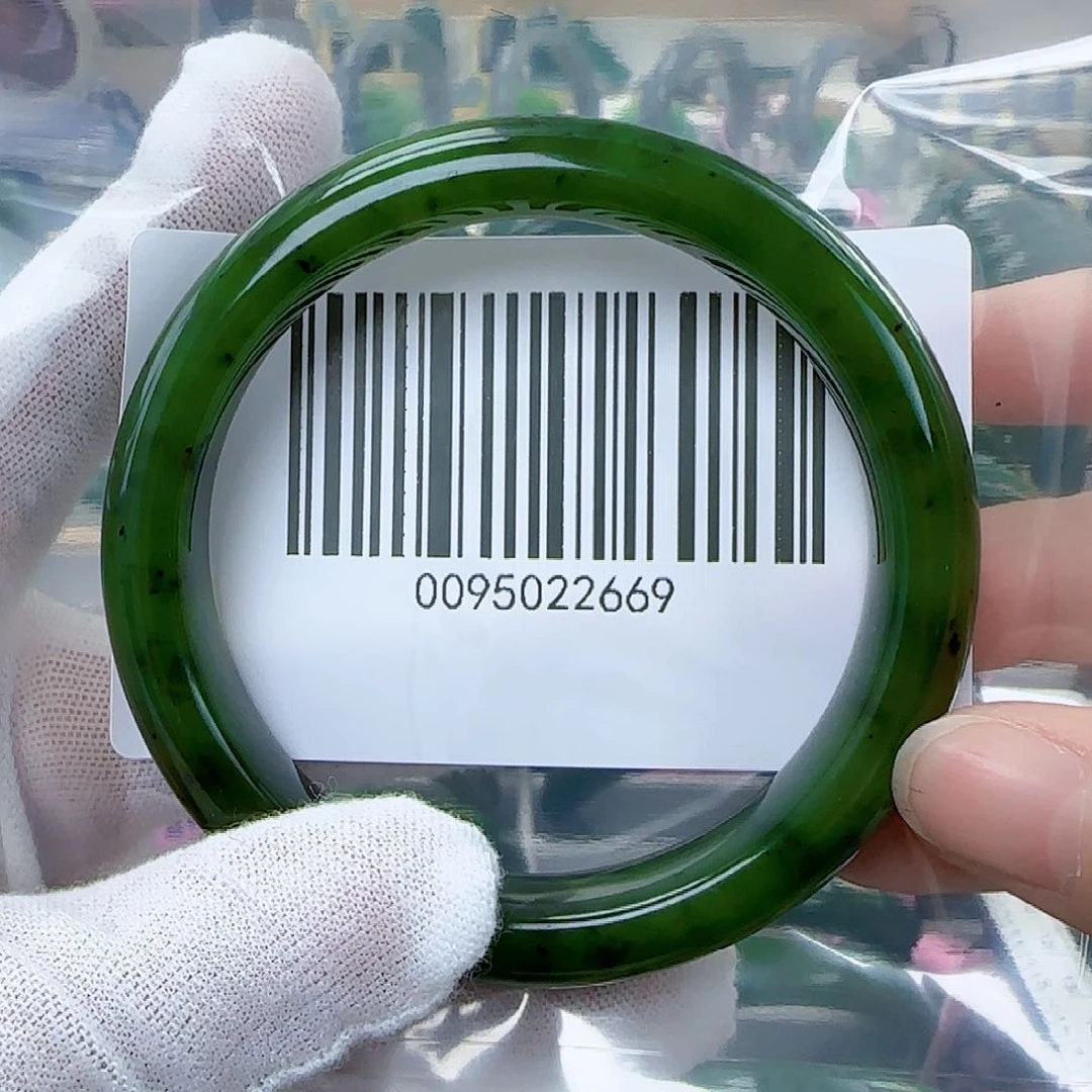 和田玉（碧玉）手镯未镶嵌5859