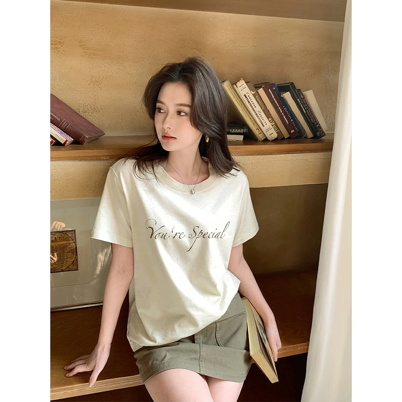 梅子熟了 复古做旧字母印花短袖上衣春夏新款休闲简约圆领T恤女