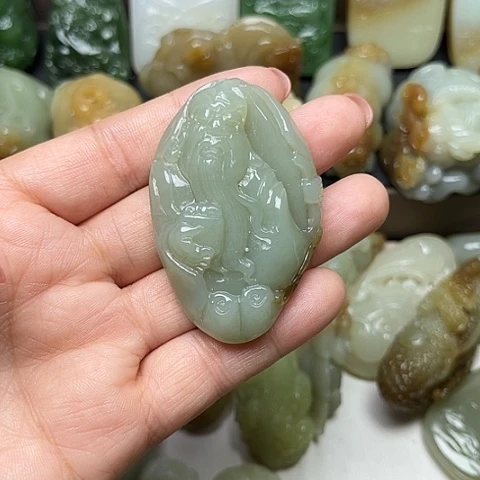 颈饰未镶嵌和田玉