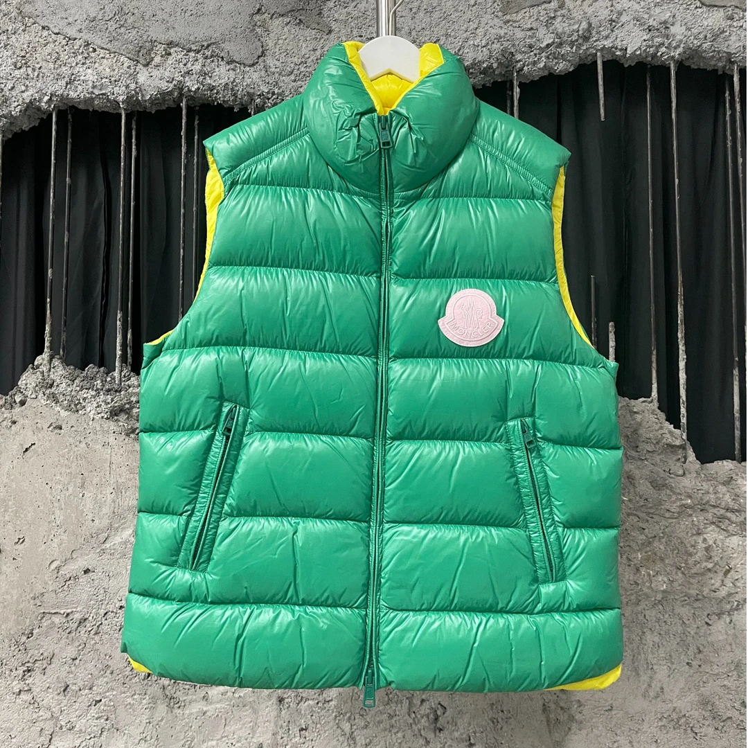 99新 MONCLER 马甲羽绒服/2码/99新 潮流个性时尚无袖拉链外套