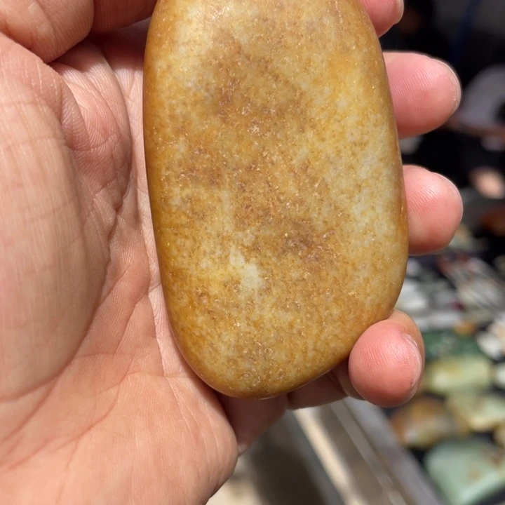 未镶嵌和田玉（糖玉）挂件