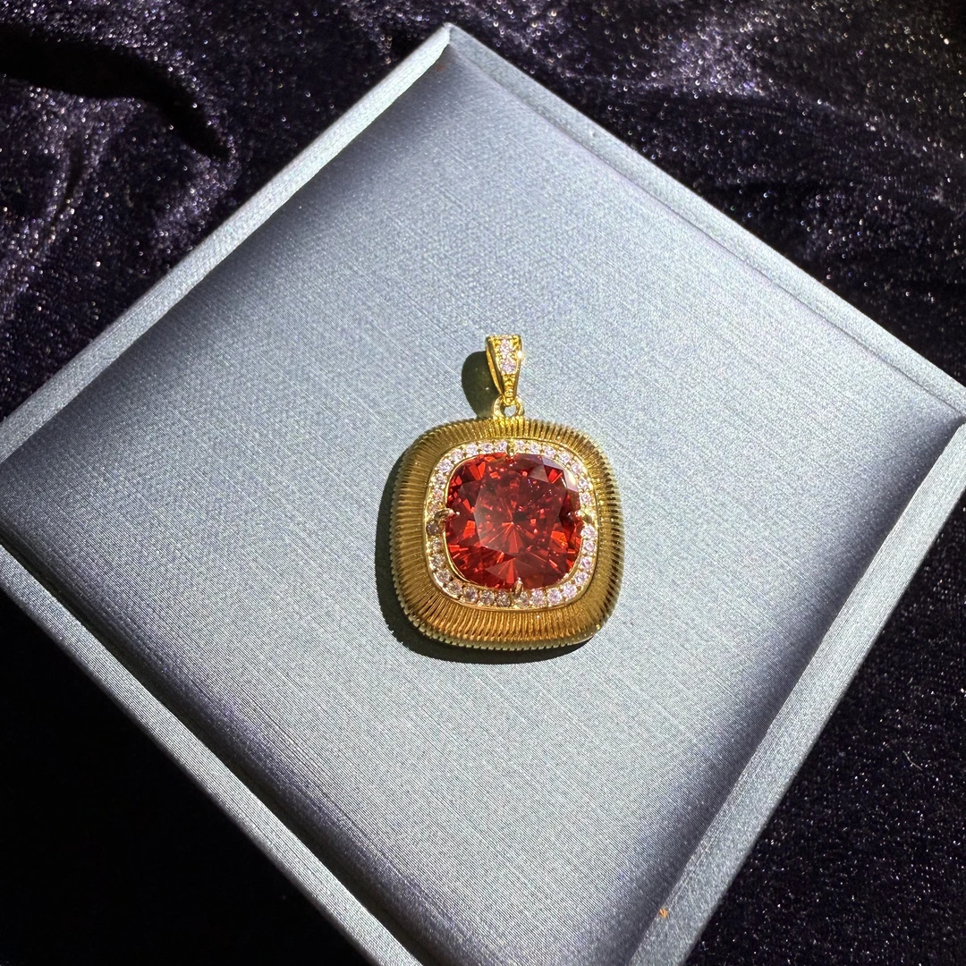 吊坠 【高级定制】收藏级轻奢时尚吊坠40200319