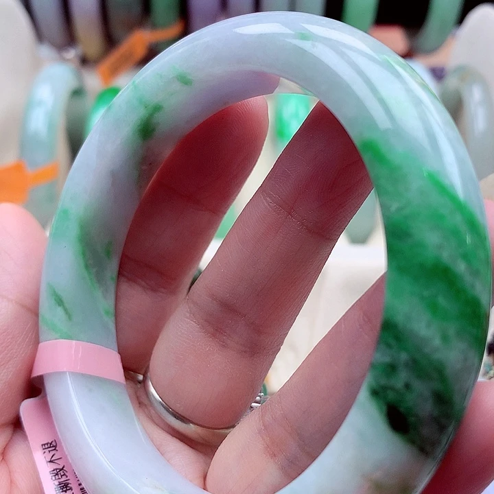 未镶嵌手镯翡翠翡翠