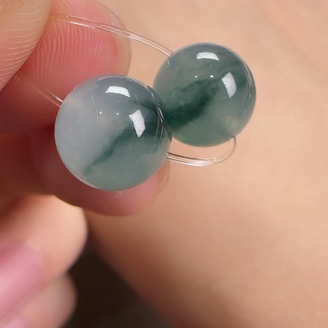 翡翠未镶嵌颈饰