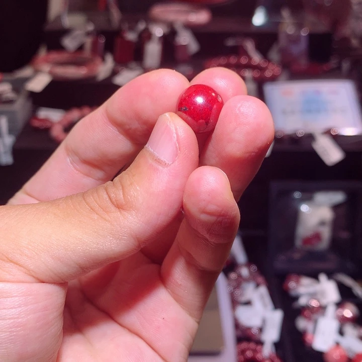 天然辰砂原矿满红卡12单珠