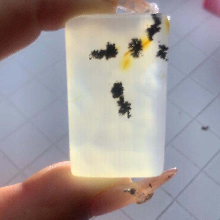 上****玛瑙/玉髓未镶嵌颈饰