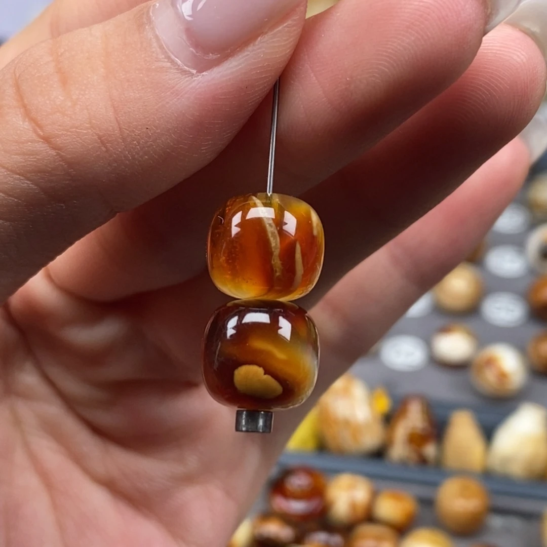 裸石琥珀未镶嵌老型