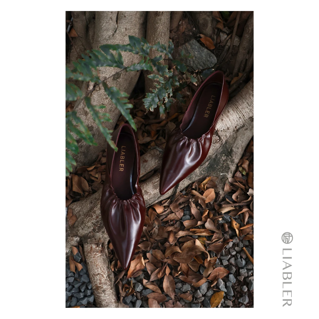 LIABLER/励 25春夏褶尖头氛围感单鞋跟高1.5cm LSS241092A