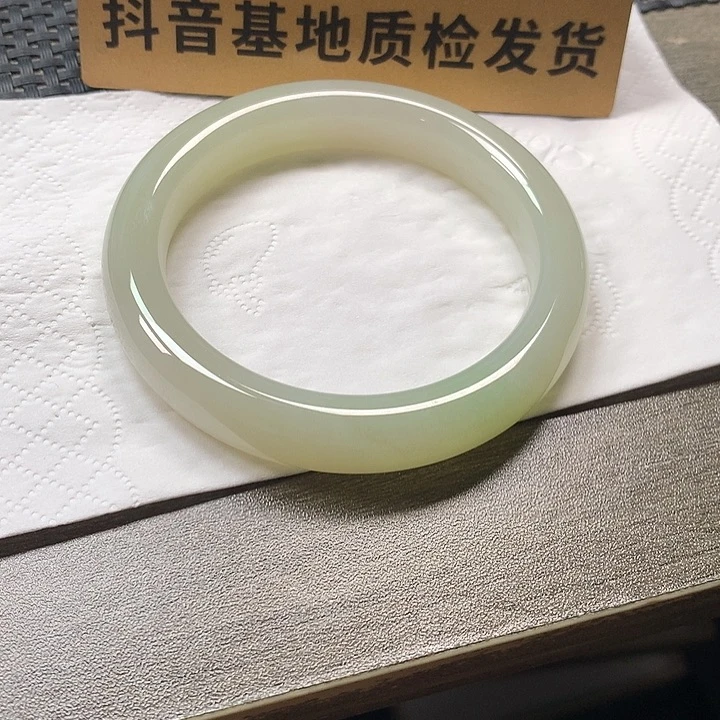 颈饰未镶嵌和田玉58.6圈