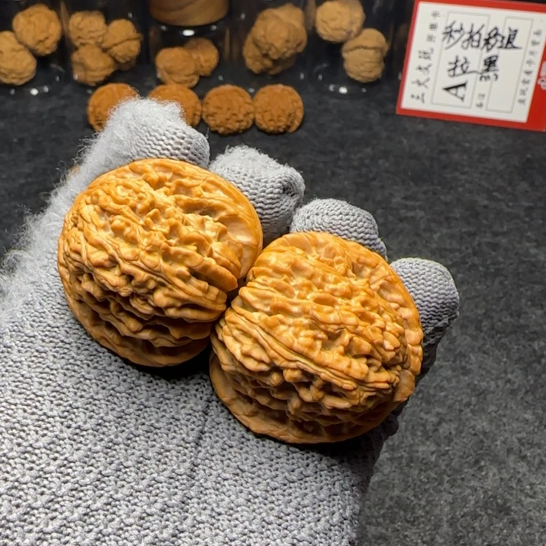 文玩核桃把件轩****?44尺 楼子