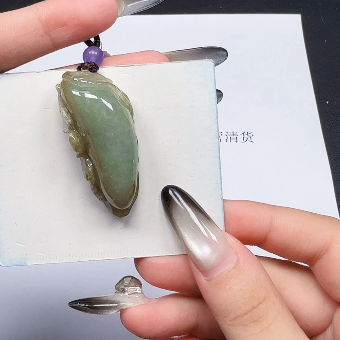 翡翠未镶嵌挂件翡翠
