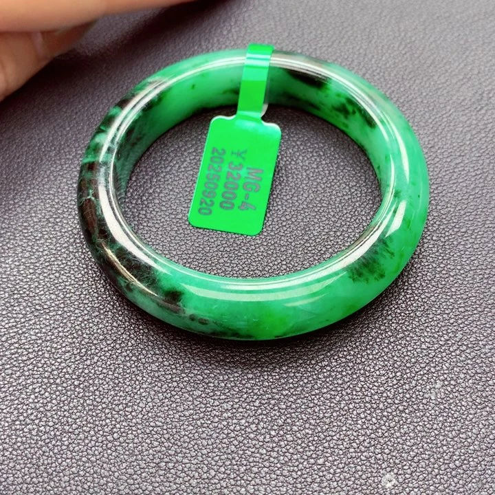 未镶嵌手镯翡翠翡翠