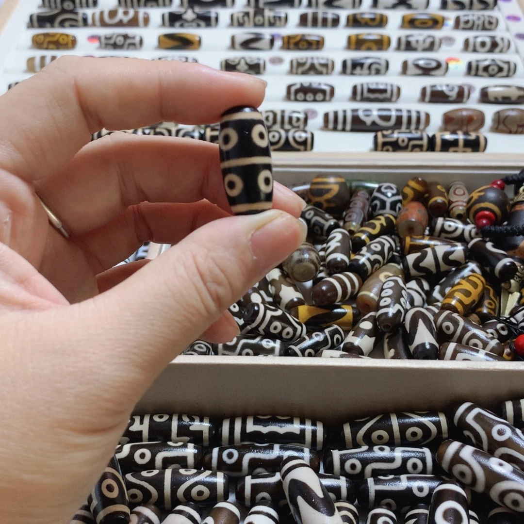 未镶嵌颈饰玛瑙/玉髓顺**张