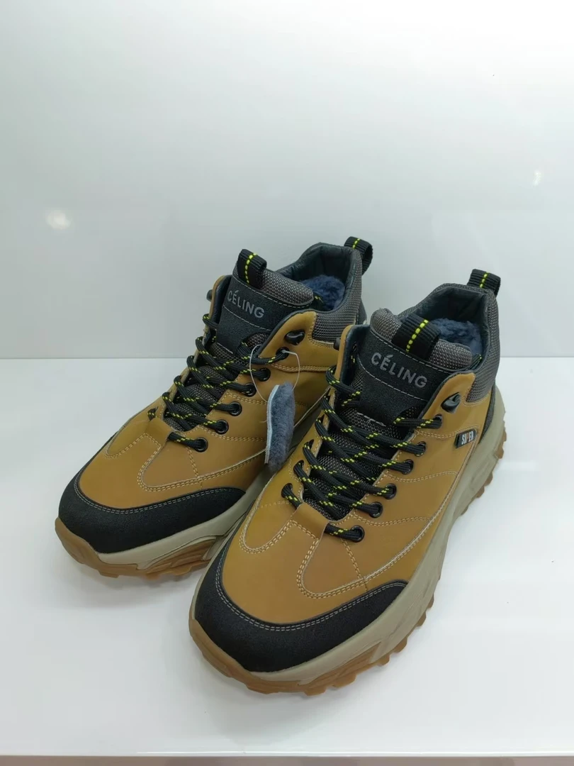 新款气质休闲百搭男士[大棉]休闲鞋A/TM/97973-3