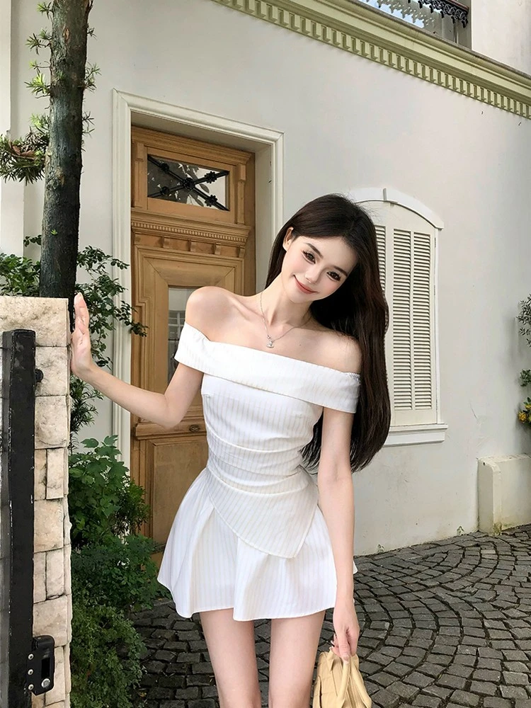 法式纯欲连衣裙子套装女设计感条纹不规则一字肩上衣半身短裙夏季