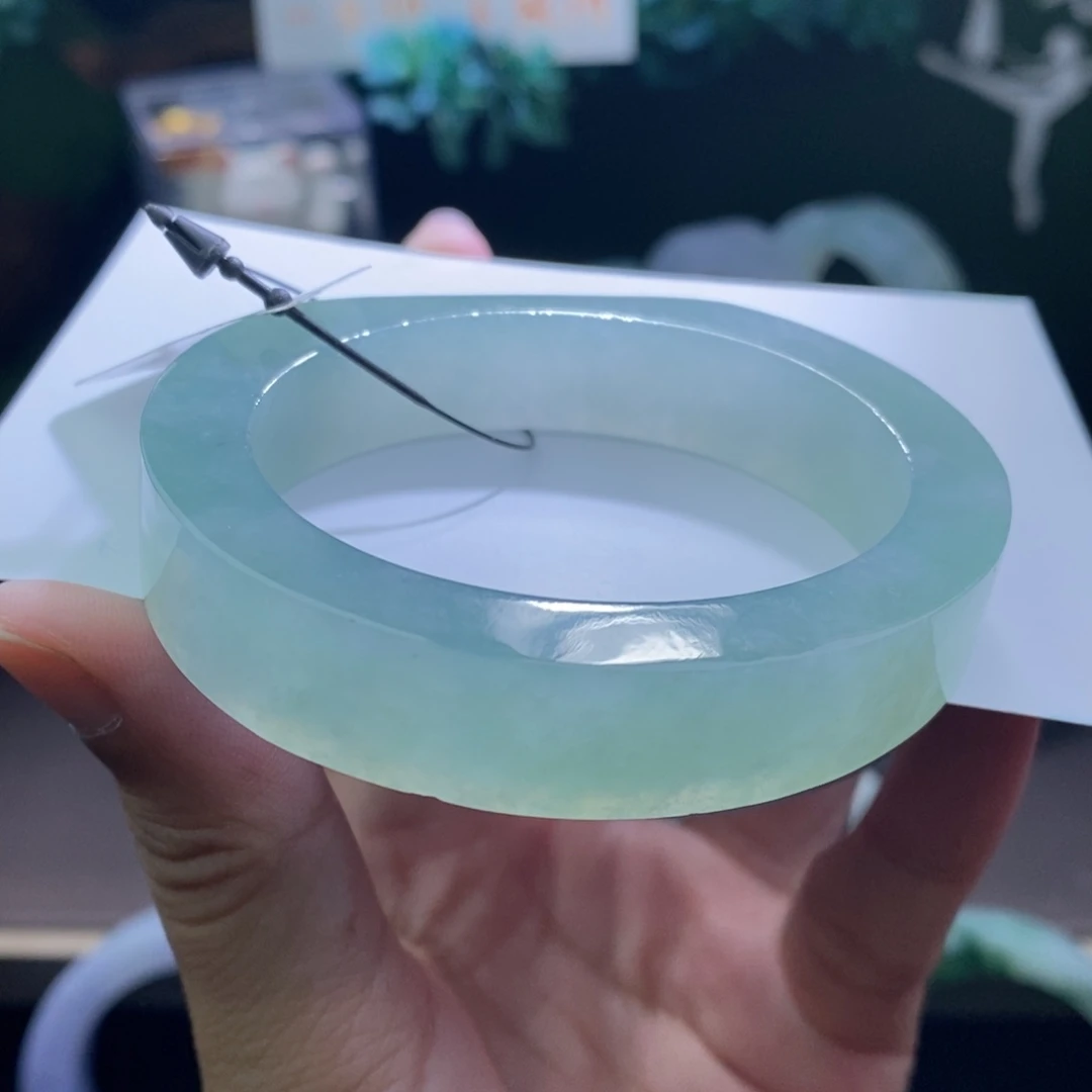 未镶嵌翡翠定制翡翠