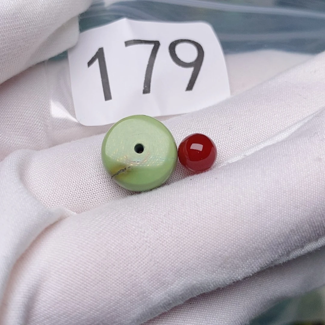 南红玛瑙未镶嵌珠宝半成品