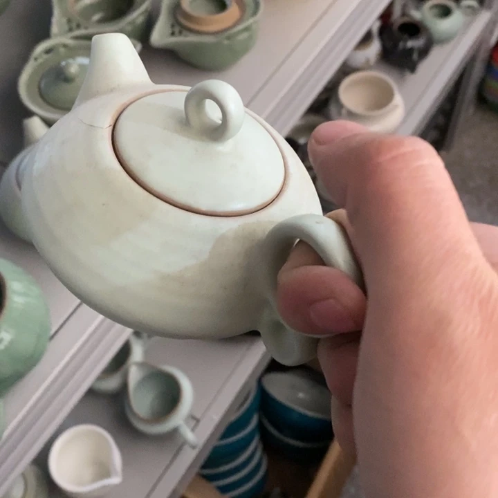 陶瓷艺术品及艺术壶