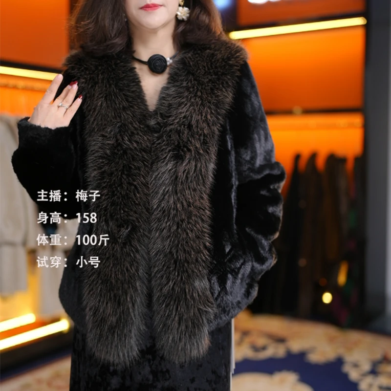 冬季轻奢女装时尚百搭短款外套新款显瘦气质外套5951