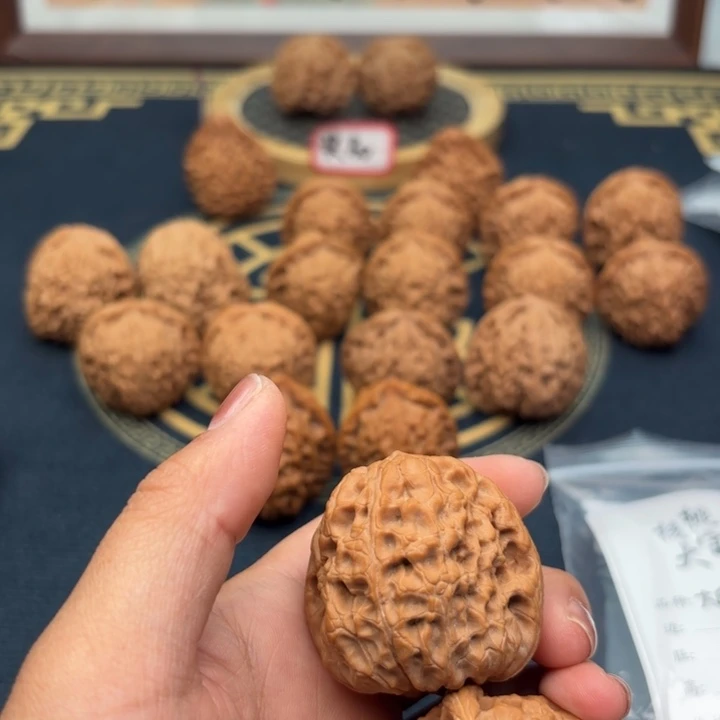 文玩核桃把件鱼*这个