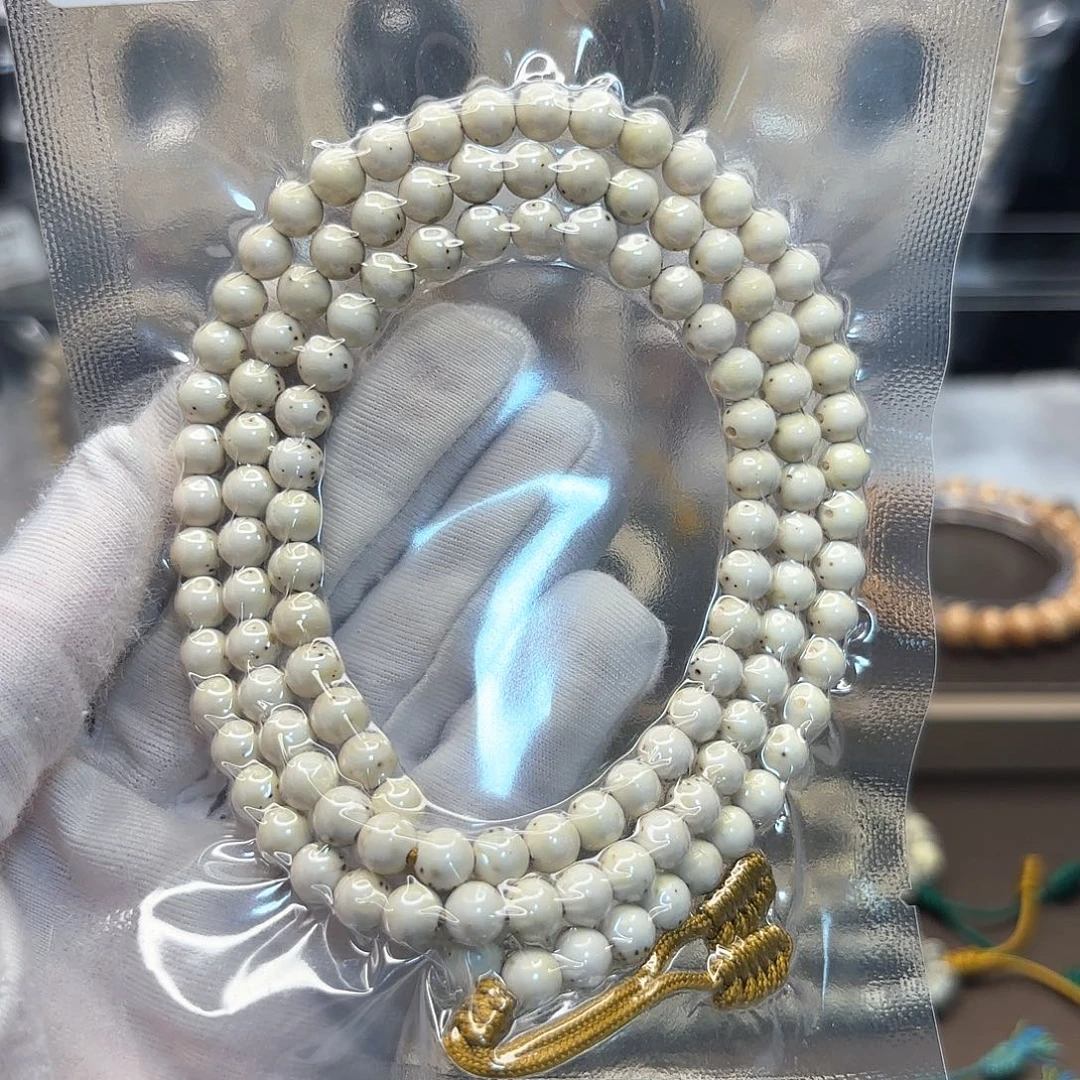 星月菩提吊坠高货头货骨瓷白6*6正月三分之二留白小细星