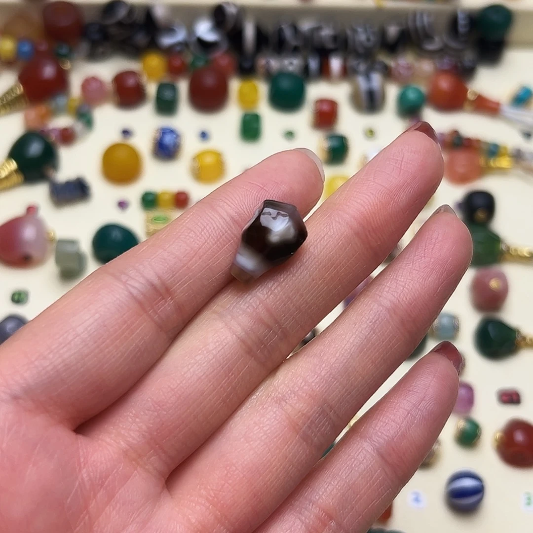 玛瑙/玉髓未镶嵌卡9.4