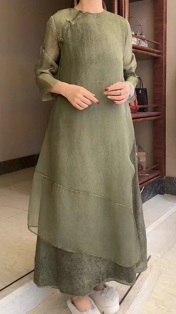 乌兰吉雅原创设计 斜盘扣真丝裙