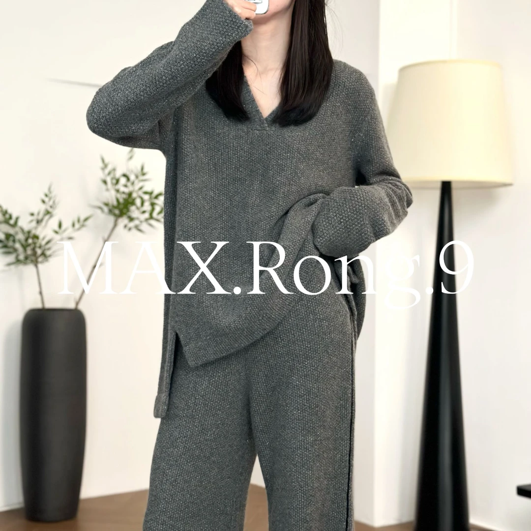 MAX.Rong.9【设计师】上衣 轻奢金银丝纱线满天星V领长袖毛衣 440C