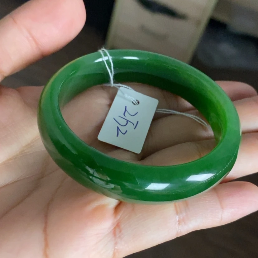 【闪购商品】未镶嵌手镯和田玉（碧玉）