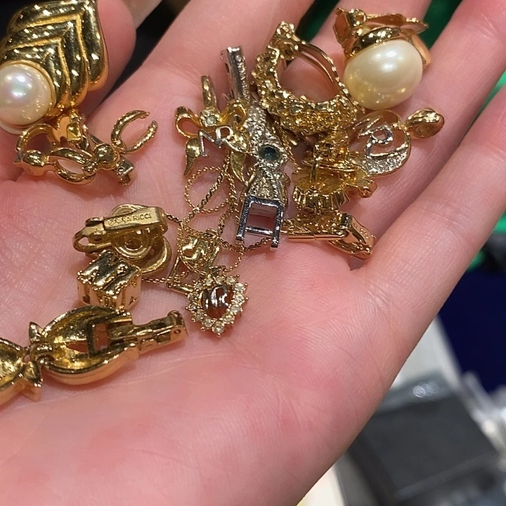 柒***-中古香水沐浴露持久留香