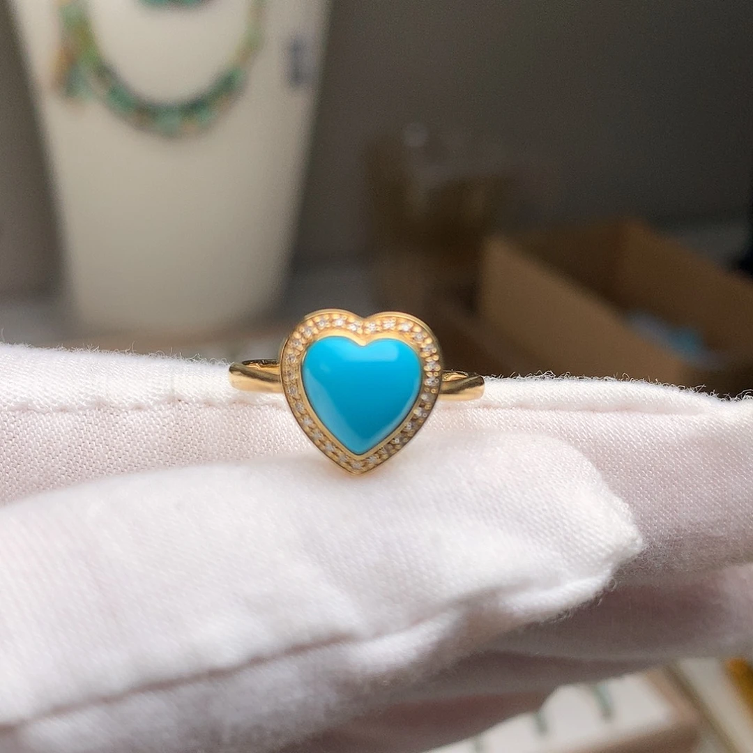 18K金镶嵌绿松石珠宝奇石