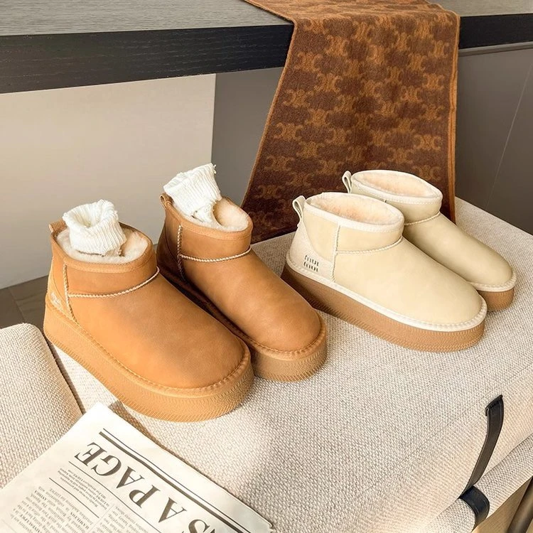 雪地靴女短靴2024秋冬季新款厚底加绒棉靴防水加厚防滑保暖棉女鞋