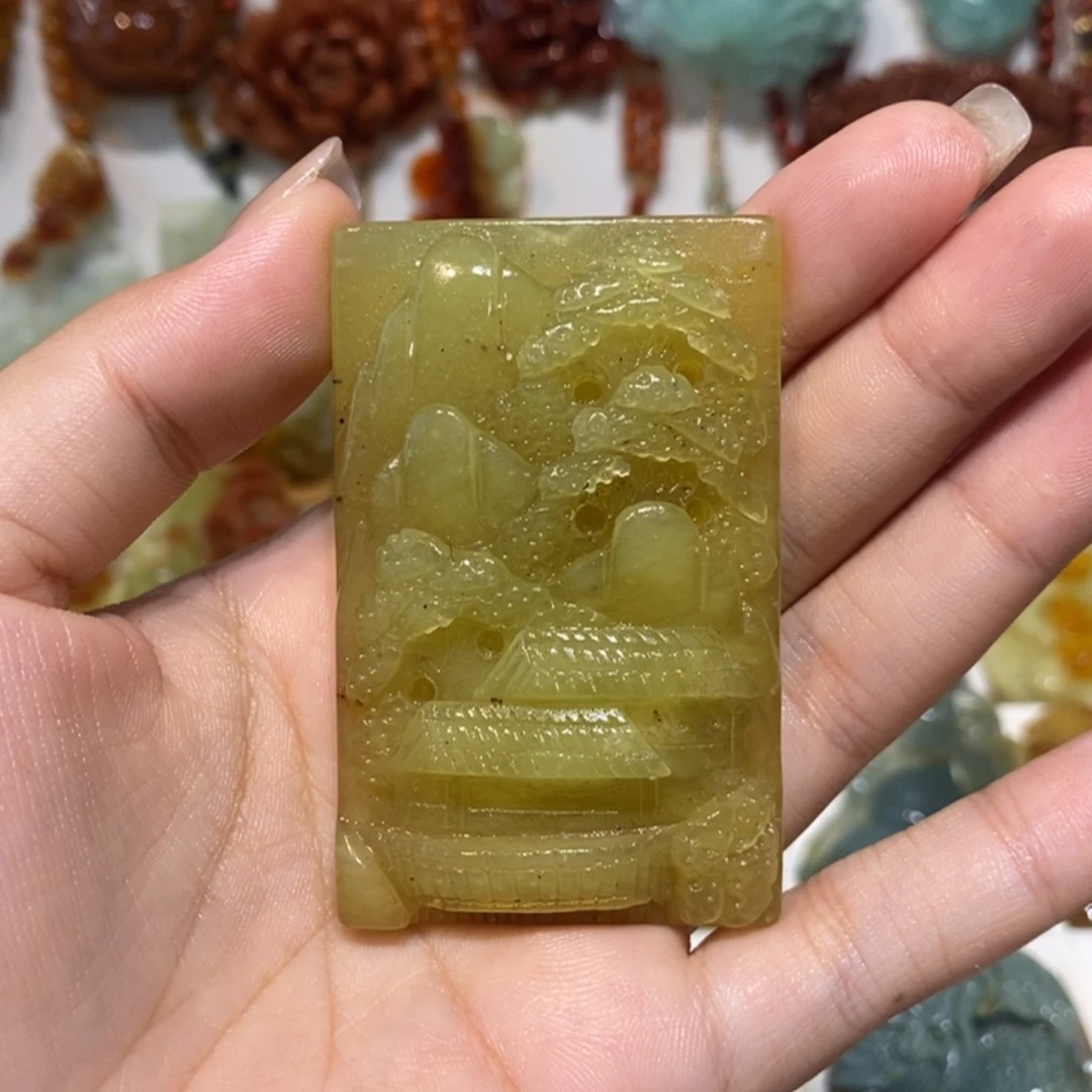 未镶嵌蛇纹石玉颈饰