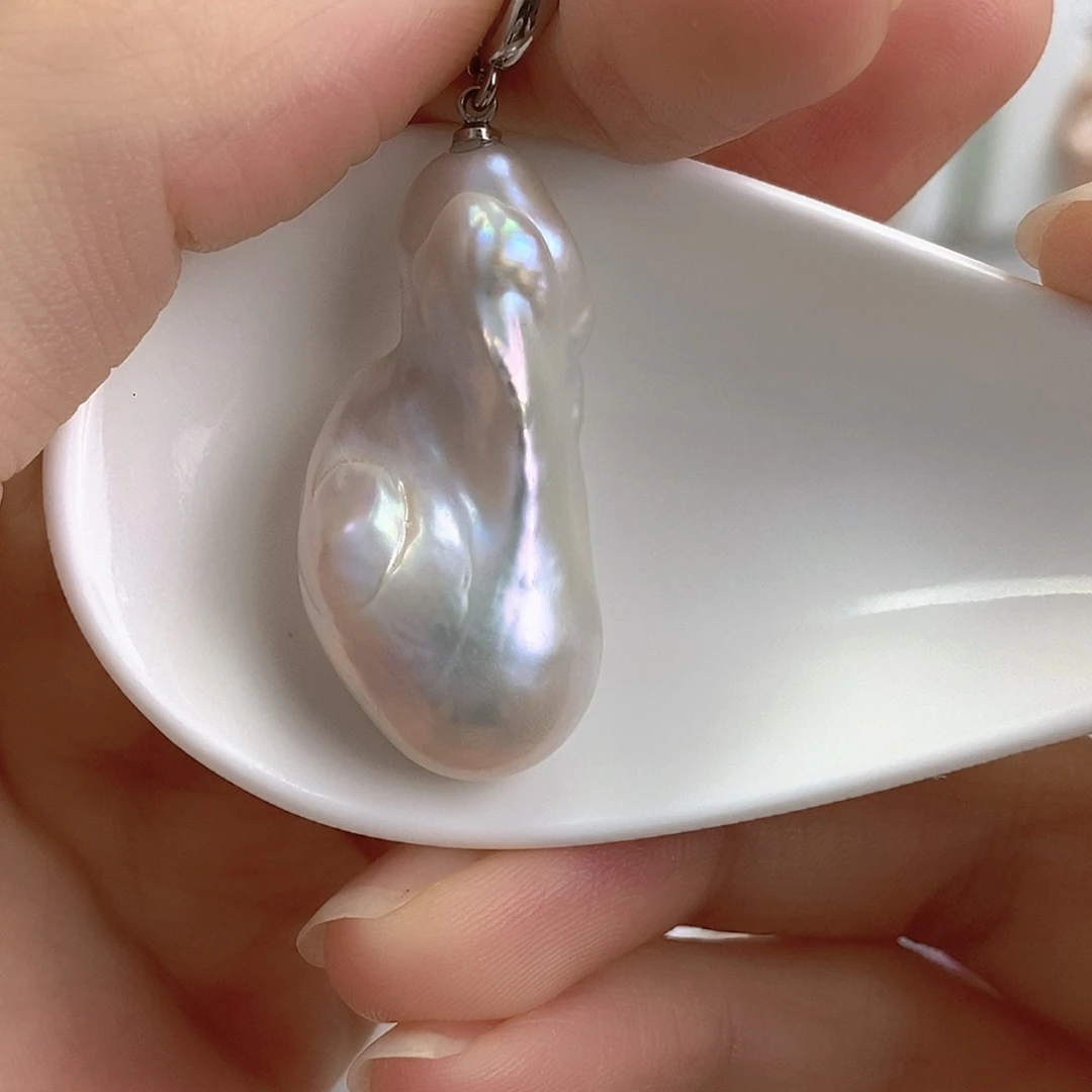 淡水珍珠未镶嵌吊坠(赠链)