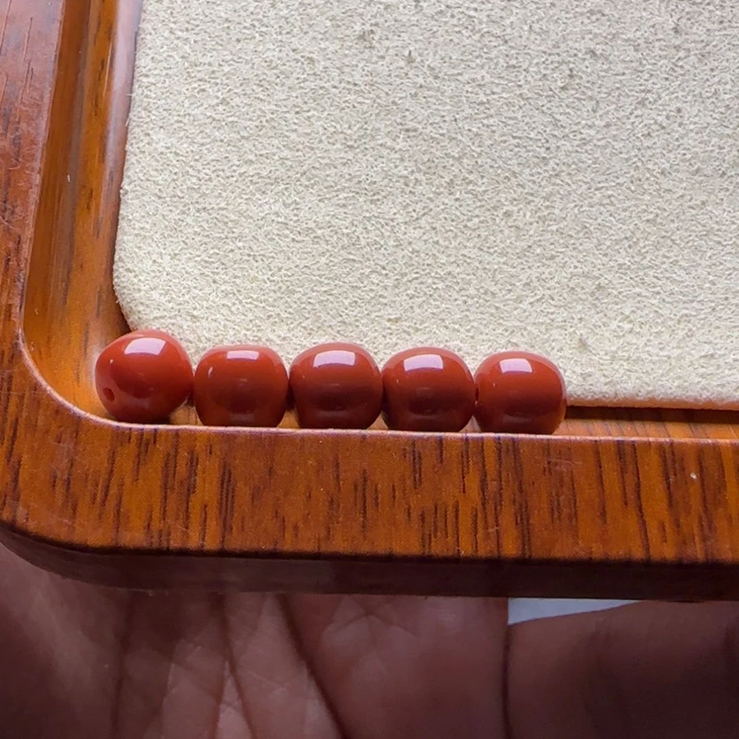 T***木手链未镶嵌南红玛瑙7.5mm锦红老型