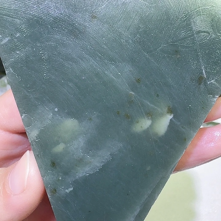 和田玉未镶嵌车挂