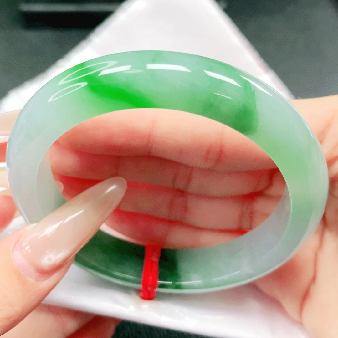 翡翠未镶嵌手镯58