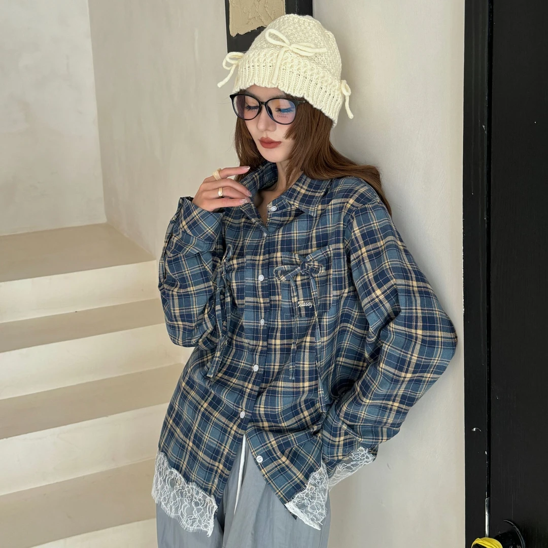 深蓝渐变格子拼蕾丝花边衬衫