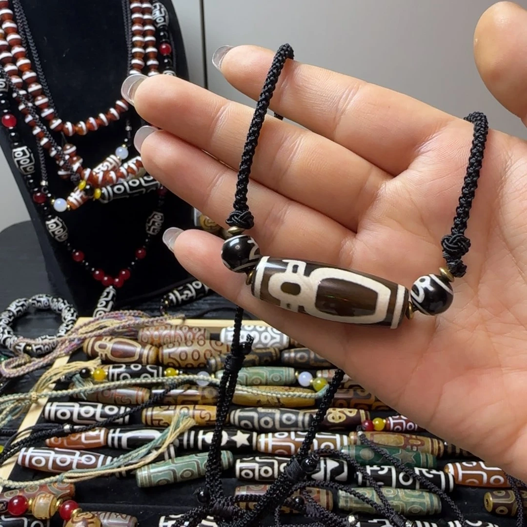 玛瑙/玉髓合金颈饰