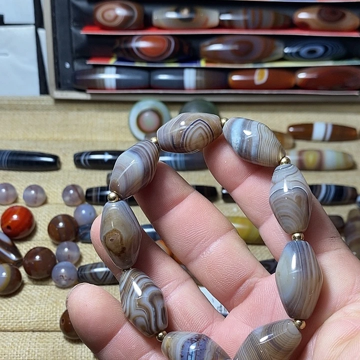 玛瑙/玉髓合金颈饰