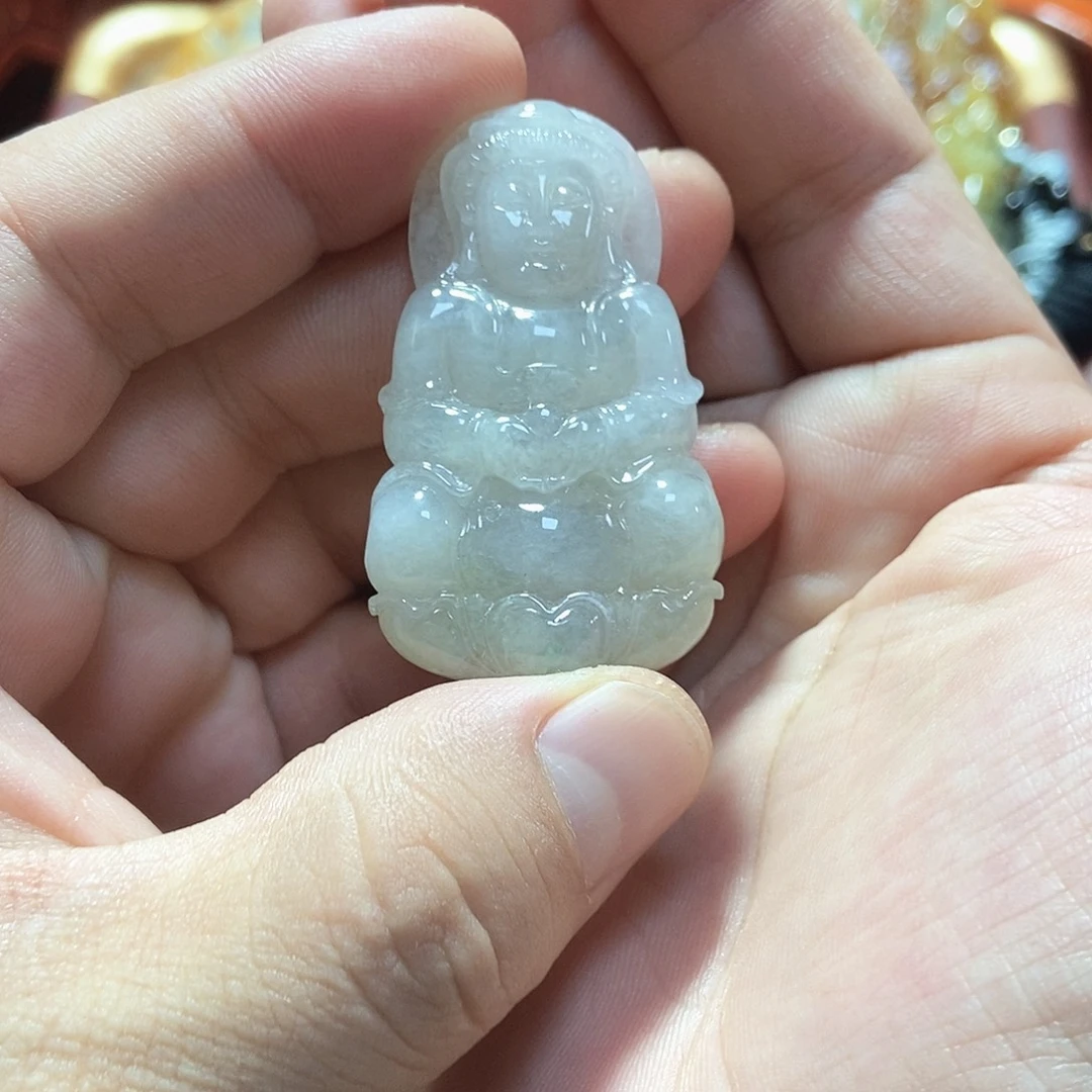 翡翠未镶嵌颈饰翡翠糯冰观音