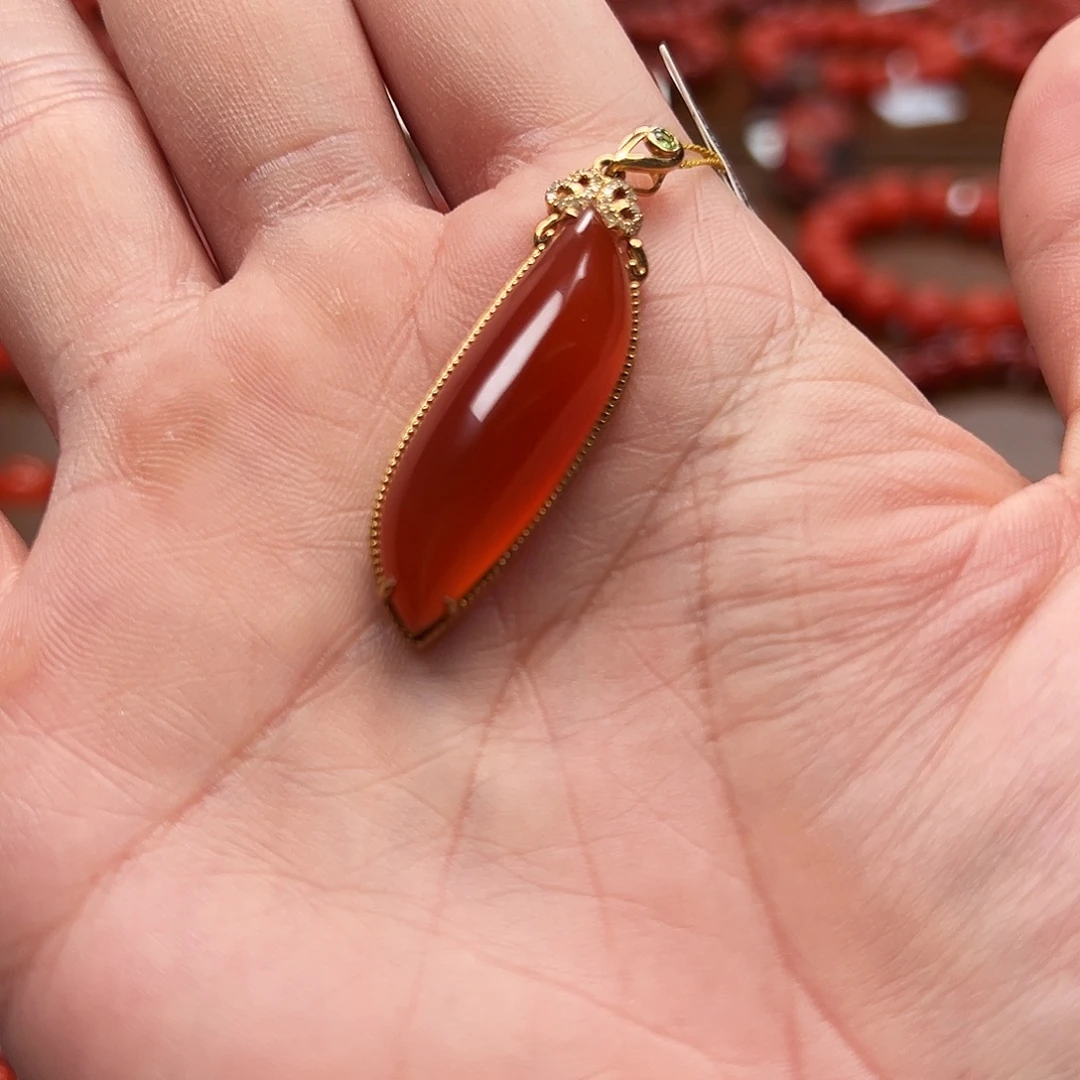 摘***录南红玛瑙未镶嵌手串