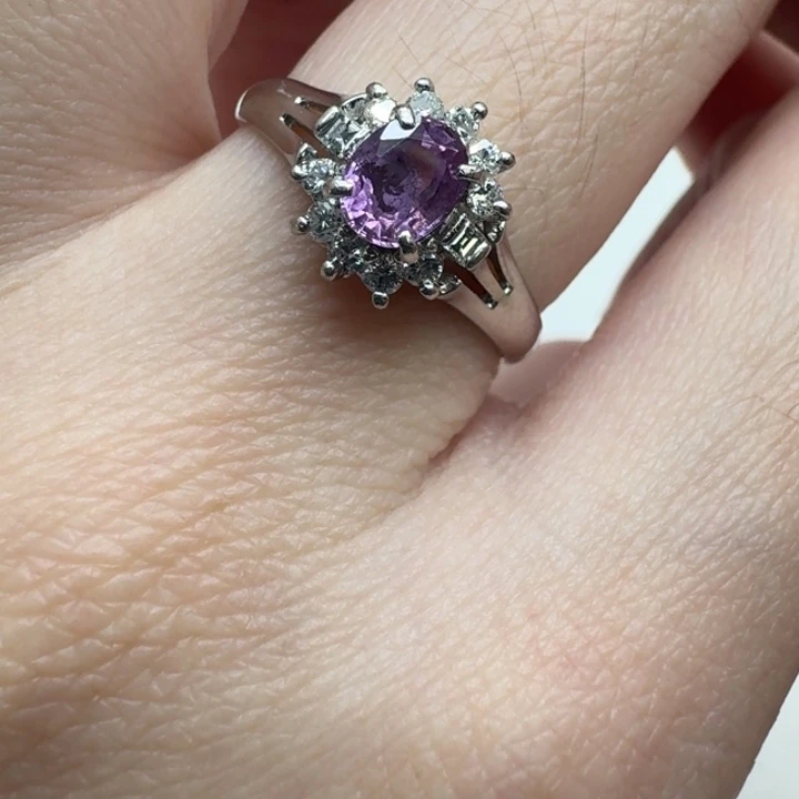 戒指蓝宝石未镶嵌