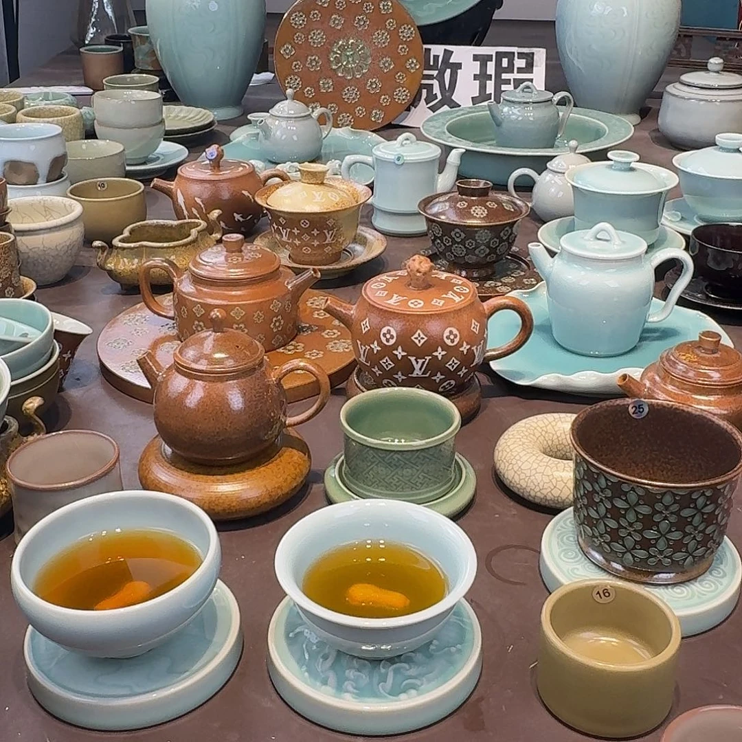 天****龙泉青瓷茶具微瑕