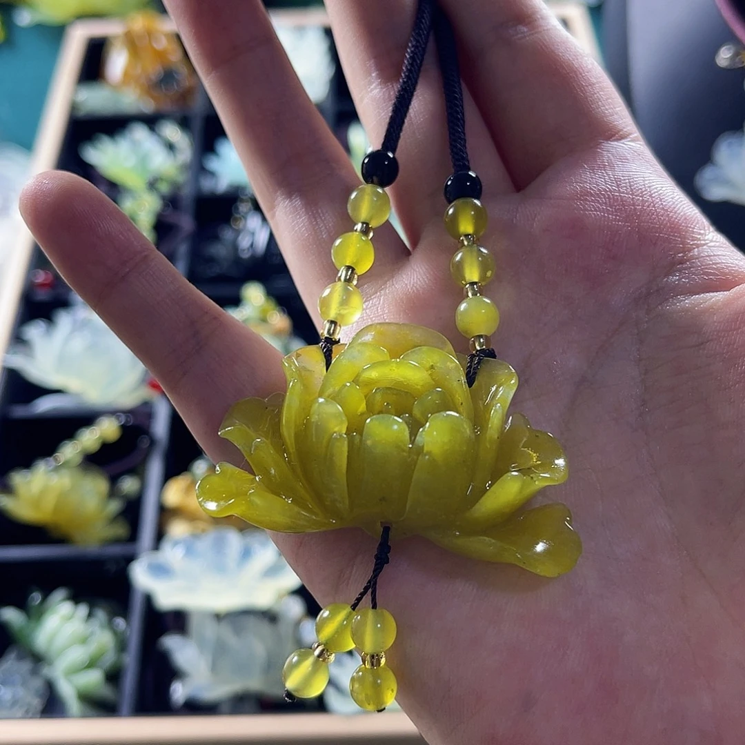 满****蛇纹石玉合金颈饰