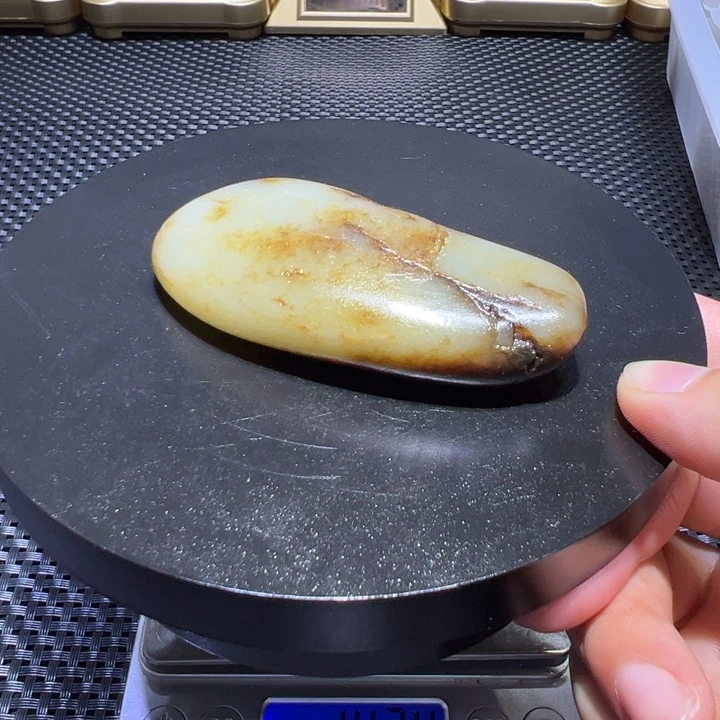 和田玉（子料）未镶嵌颈饰69克